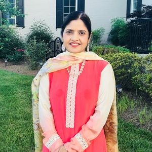 Meet your Posher, Tasnim